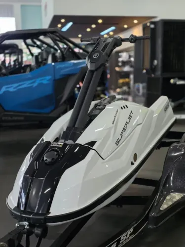 JET SKI MANOBRA YAMAHA SUPERJET