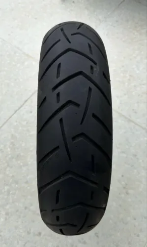 Pneus novos para moto bmw