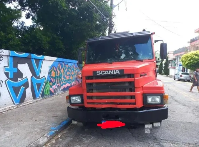Caminhão Scania