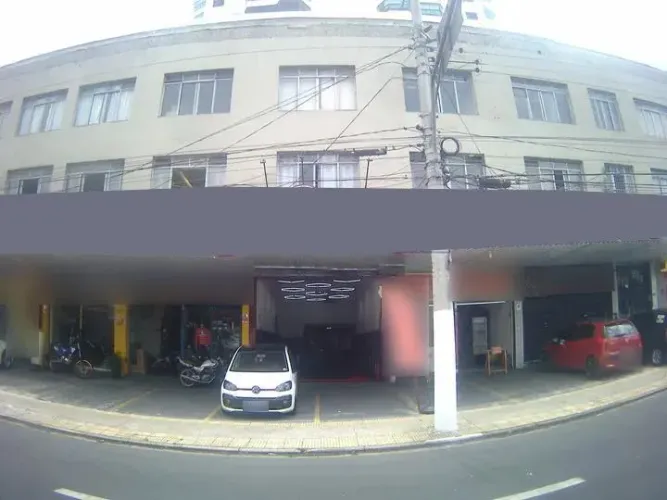 Salão Comercial à venda em Anchieta, SBC - 60m² interno + 60m² externo, 2 vagas