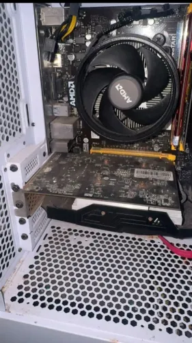 Placa Mãe A320m + RX550 2GB