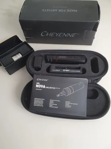 Máquina de tatuagem ( Cheyenne SOL nova 4.0 wireless)