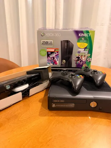 Xbox 360 - Novo na caixa