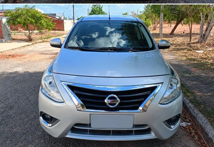 Nissan Versa SL 1.6 16V Flexstart 4P Aut. 2018