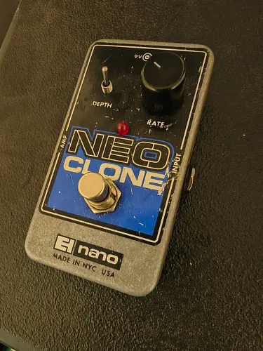Pedal EHX Nano Neo Clone 