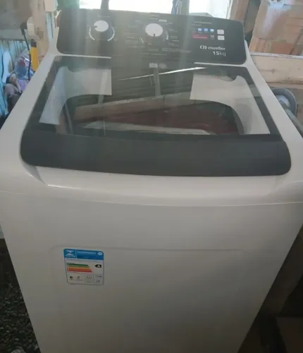 Vendo máquina de lavar roupa, novo com apenas 3 meses de uso