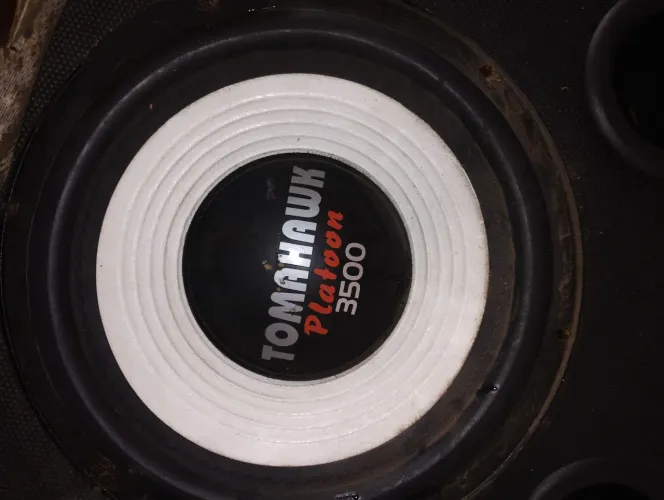 Grave tomahowk 350w bobina dupla