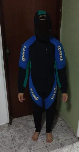 Roupa de mergulho masculina tamanho M