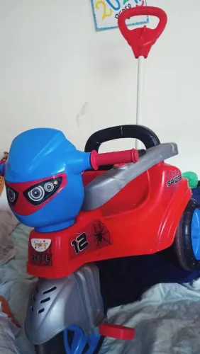 Triciclo Infantil 2 em 1 Spiderman 