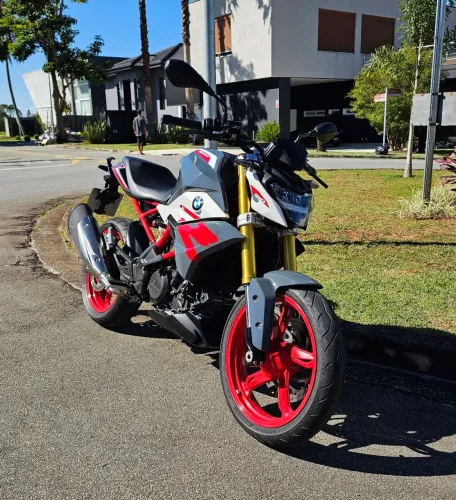 BMW G310R 2023 | Apenas 12.500 km | Manual + Chave Reserva | Impecável