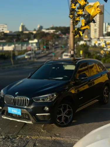 BMW X1 Sdrive 20I X-line 2.0 TB Active Flex 2016