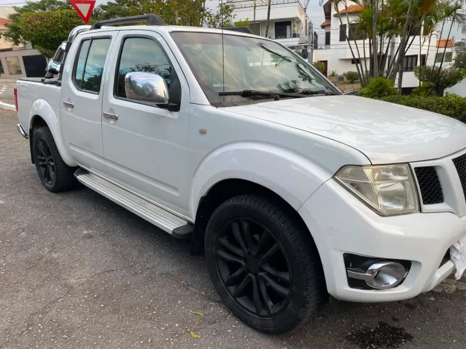 Nissan Frontier S CD 4X2 2.5 TB Diesel 2014