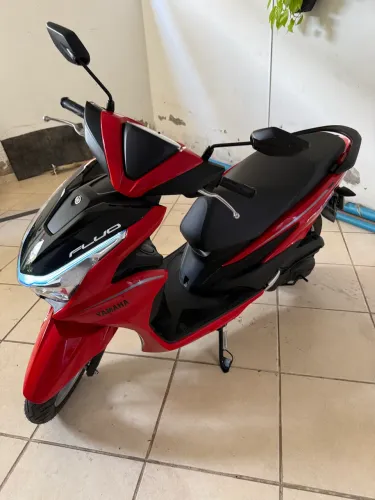 Vendo Moto Fluo híbrida Yamaha125 cilindrada 25/26 com 106 km na garantia de fábrica 