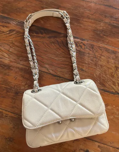 Bolsa Arezzo
