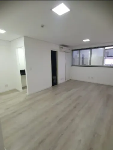 Locação comercial - 54m² - Edifício Prime Bussiness center.