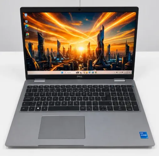 DELL i5 12 16GB SSD MVNe 512 NOTEBOOK PREMIUM SENSOR FACIAL + BIOMETRIA