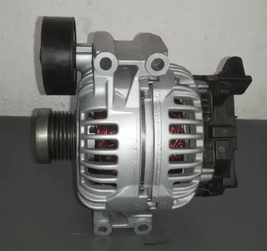 Alternador Bosch Bmw 118, 120, 318, 320, 325, X1, X3 E Z4 12v