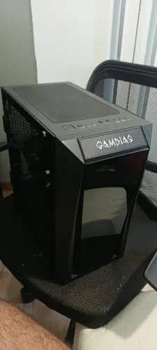 Gabinete gamer gamdias talos E1