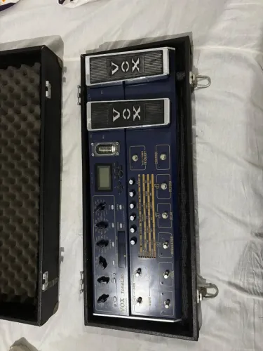 Pedaleira VOX ToneLab SE (Valvetronix) - sem fonte