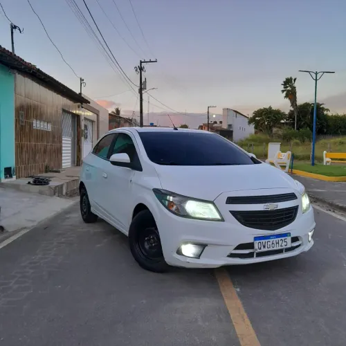 Chevrolet Onix JOY Hatch 1.0 8V Flex Mec. 4P 2019