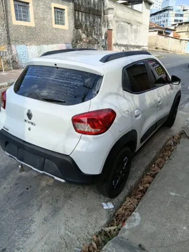 Renault Kwid Outsider 1.0 Flex 12V 5P Mec. 2020