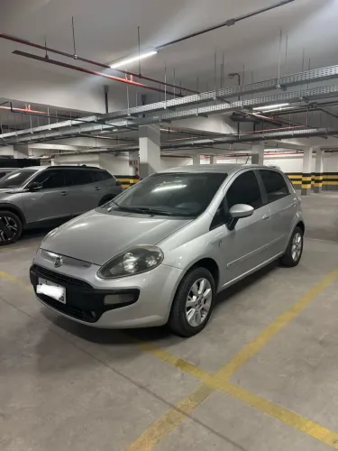 Fiat Punto Attractive Italia 1.4 F.flex 8V 5P 2017