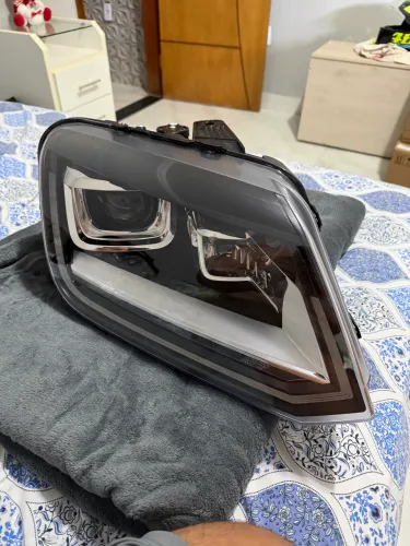 Farol amarok v6 novo 