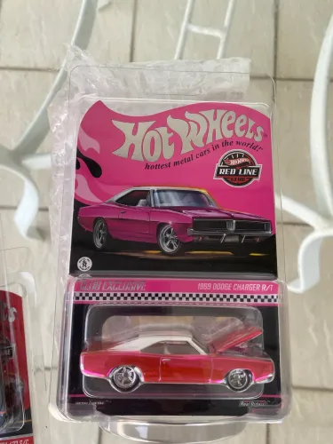 Hot wheels RLC 1969 dodge charger R/T