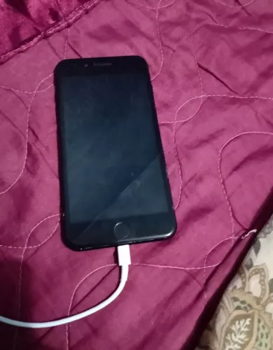 iPhone 7 32 gb