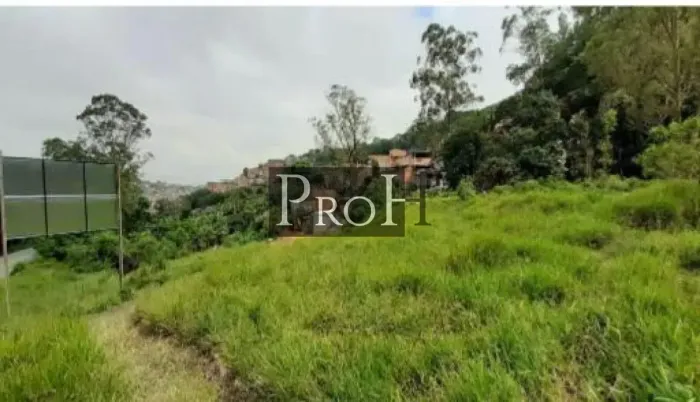 Terreno à venda Condomínio Maracanã Santo André