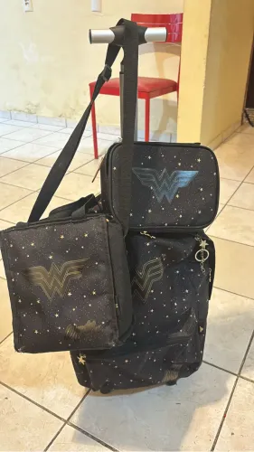 Kit bolsa com rodinhas escolar menina