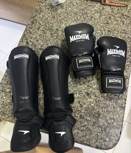 Kit caneleira + luvas Maximum