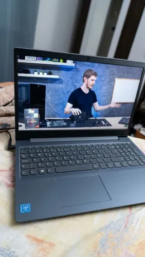 Notebook Lenovo Ideapad S145 USADO