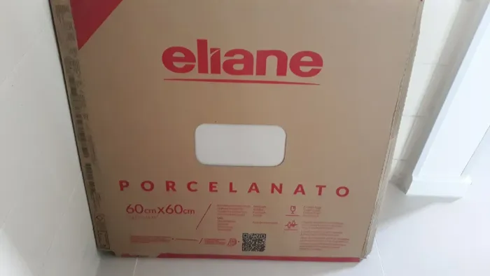 Porcelanato Bianco Plus Nat Ret Eliane 60X60, cor neutra