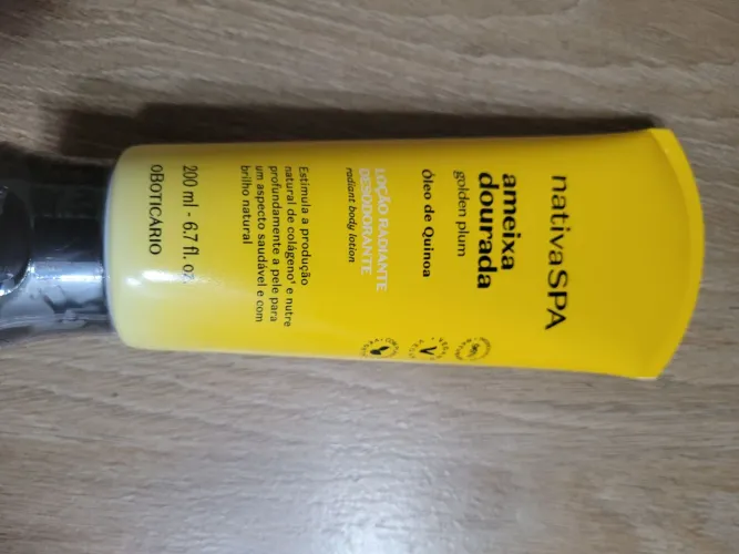 Hidratante natura ameixa dourada 200ml lacrado