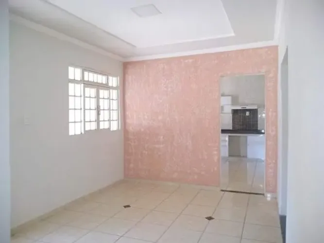 Casa à venda, 3 quartos, 1 suíte, 3 vagas, Belo Vale - Divinópolis/MG