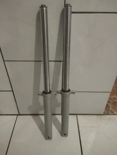 Suspensão dianteira start e pinça de freio Titan 160