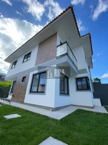 Casa a venda em Potecas, São José/SC