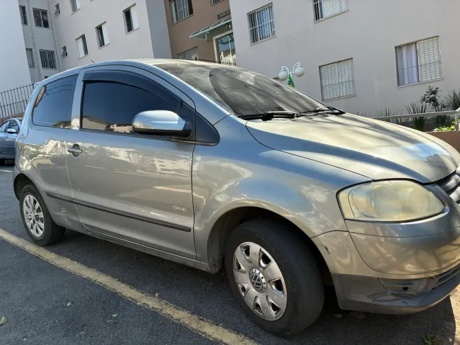 Volkswagen Fox Plus 1.0mi/ 1.0mi Total Flex 8V 3P 2008