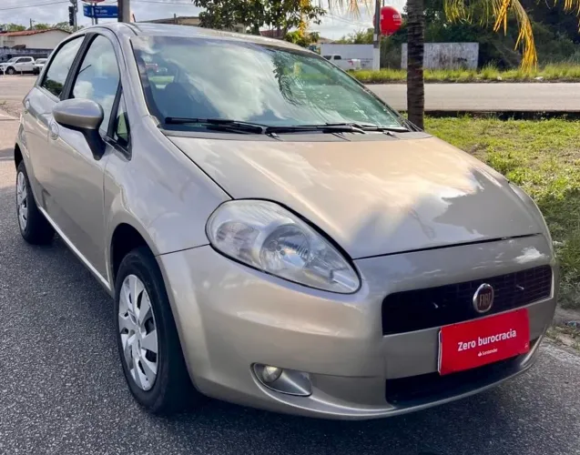 Fiat Punto Essence 1.6 Flex 16V 5P 2012
