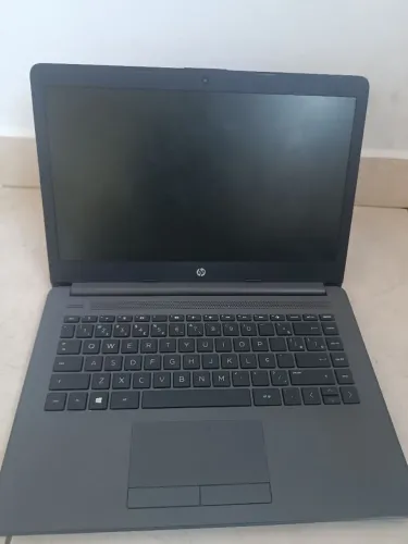 Notebook HP 240 G7 i5 - 8GB RAM - SSD 128GB