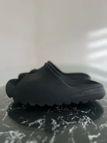 Chinelo slide nuvem