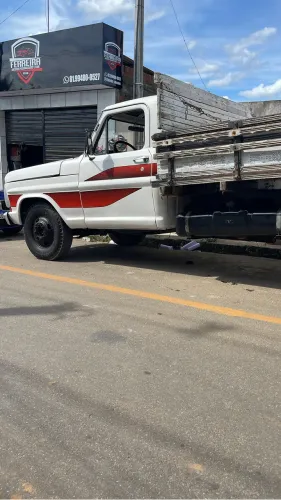 F4000
