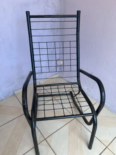Cadeira de ferro
