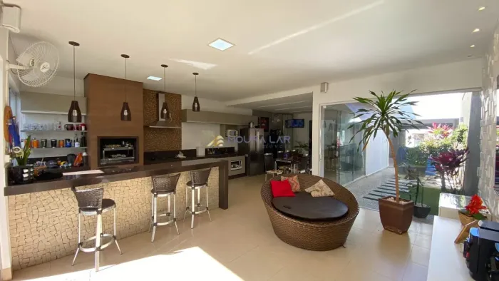 Casa à Venda no Aeroporto Sul | Conforto, Sofisticação e Excelente Acabamento