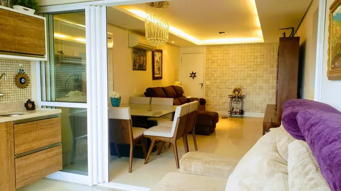 APARTAMENTO TOTALMENTE REFORMADO PRÓXIMO AO METRÔ; AMPLA VARANDA GOURMET, 3 DORMITÓRIOS ,