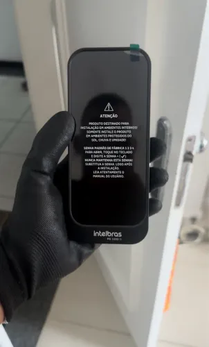 Fechadura digital de sobrepor incluso instalação