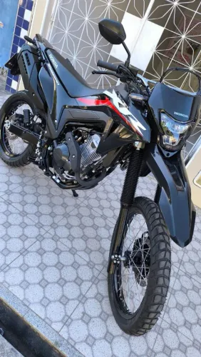 XR 300 TORNADO 2027 ZERO emplacada