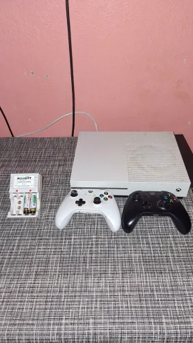 XBOX ONE S