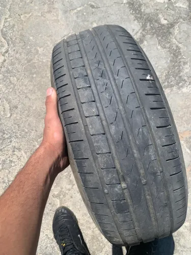 Vendo pneu pirelli